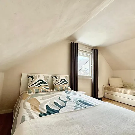 Bright House In Calm And Comfort *