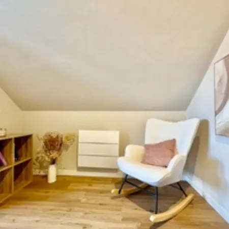 Bright House In Calm And Comfort Nyaraló