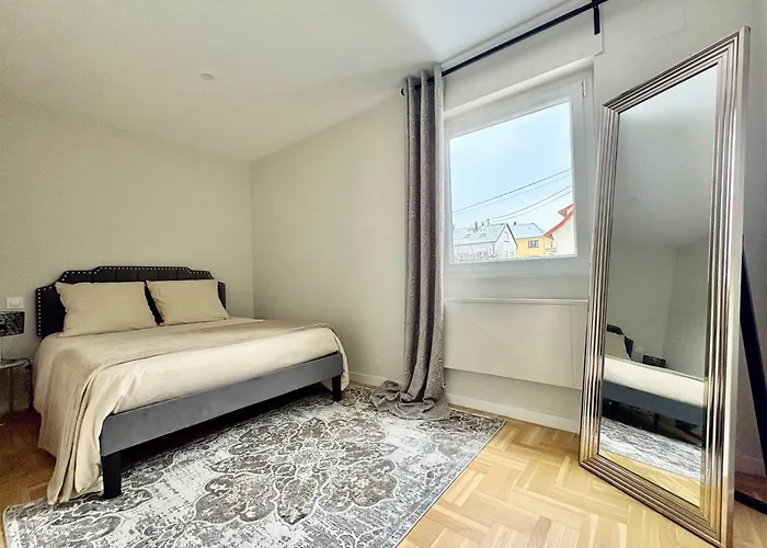 Bright House In Calm And Comfort Nyaraló