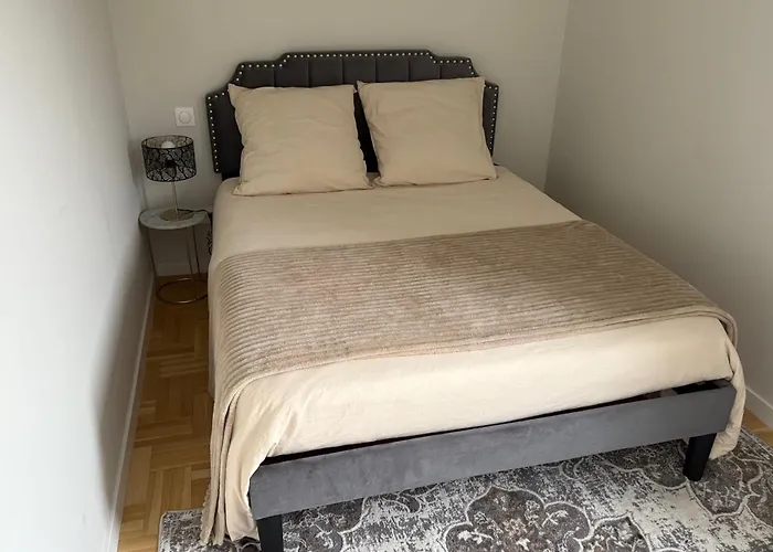 Bright House In Calm And Comfort Lampertheim