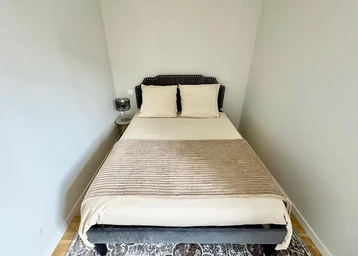 Bright House In Calm And Comfort *