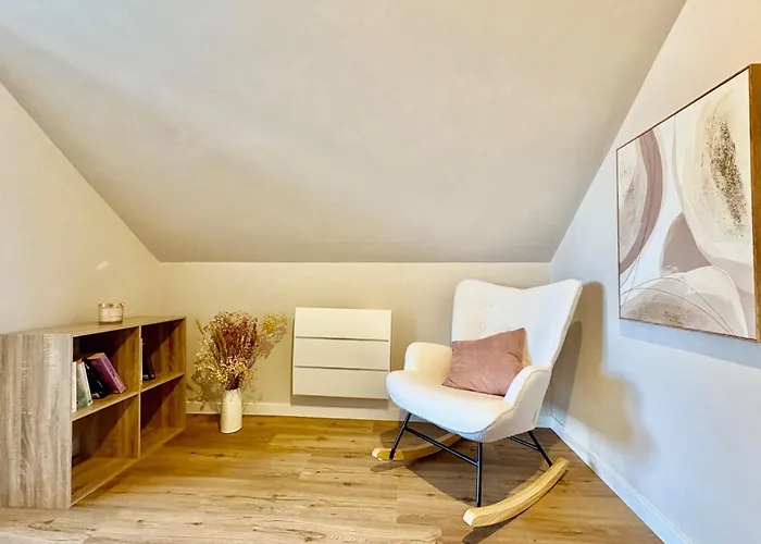 Bright House In Calm And Comfort *