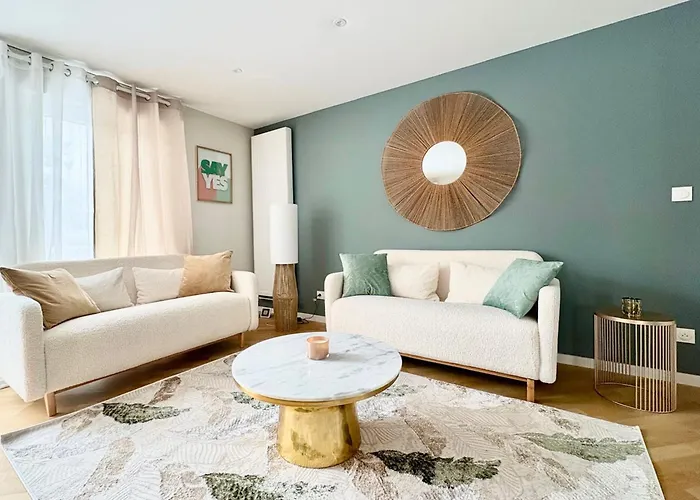 Bright House In Calm And Comfort 펜션