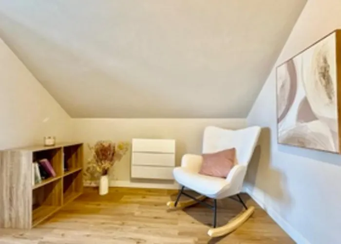 Bright House In Calm And Comfort 펜션