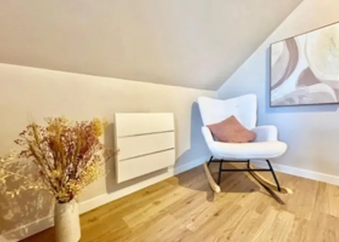 Bright House In Calm And Comfort